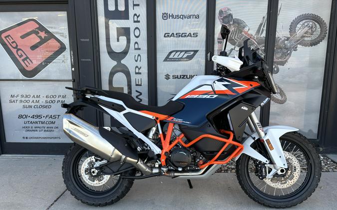 2026 KTM Super Adventure 1390 R