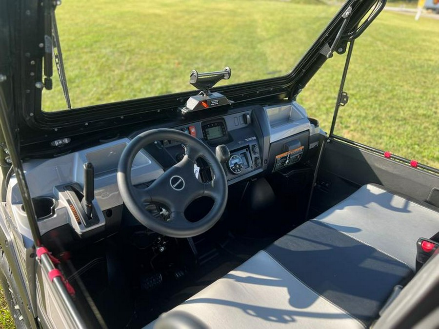 2020 Kawasaki Mule Pro-FXT™ Ranch Edition Metallic Phantom Silver