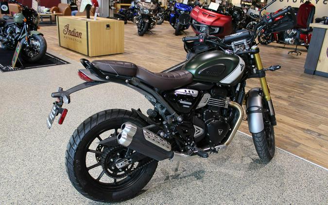 2025 Triumph Scrambler 400 X Matte Khaki Green / Fusion White