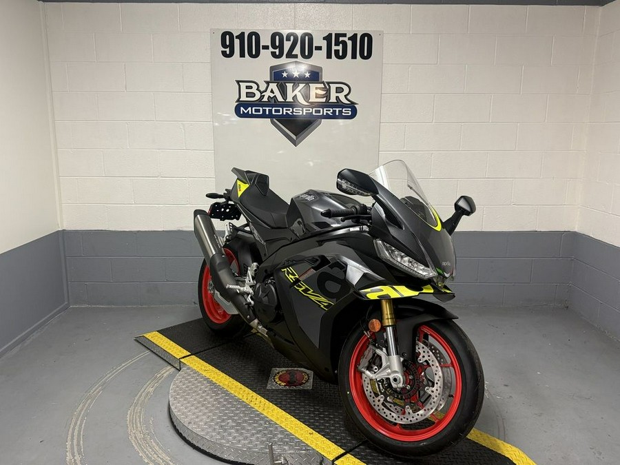 2027 Aprilia® RSV4 1100