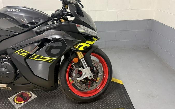 2027 Aprilia® RSV4 1100