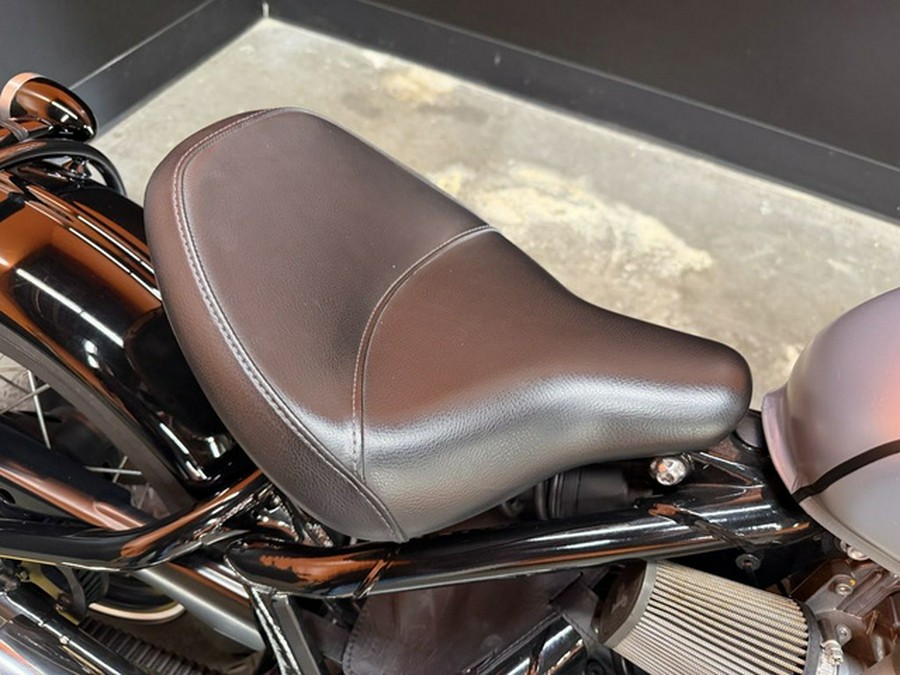 2022 Triumph Bonneville Bobber Matt Storm GreyMatt Ironstone