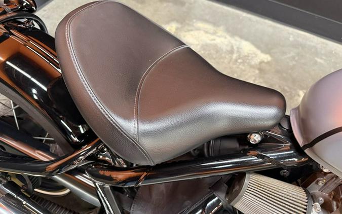 2022 Triumph Bonneville Bobber Matt Storm GreyMatt Ironstone