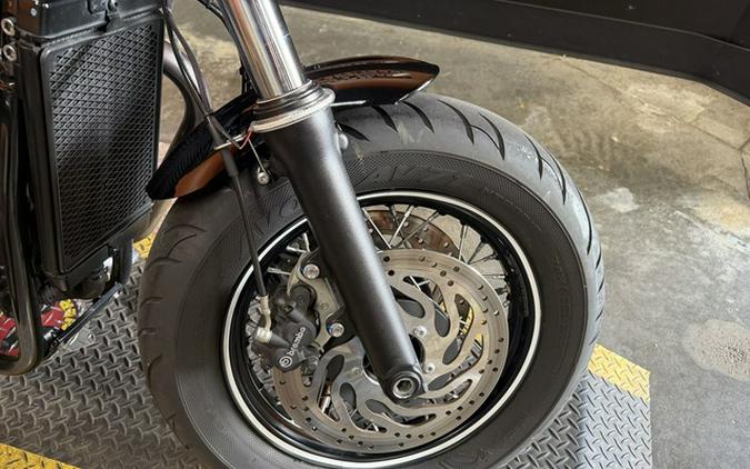 2022 Triumph Bonneville Bobber Matt Storm GreyMatt Ironstone