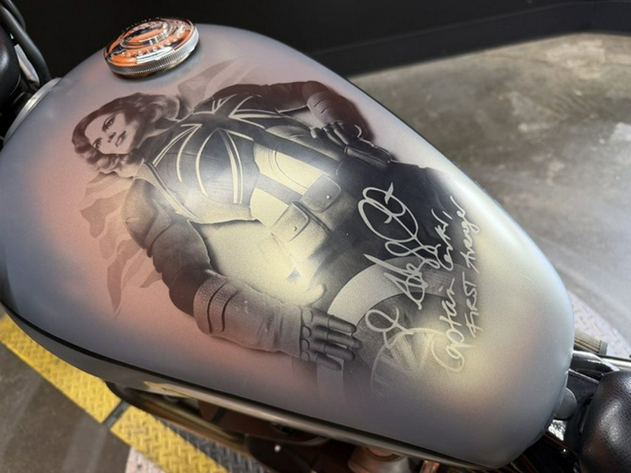 2022 Triumph Bonneville Bobber Matt Storm GreyMatt Ironstone
