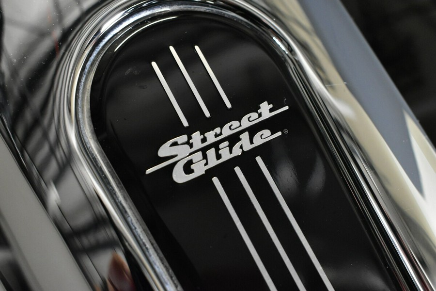 2017 Harley-Davidson Street Glide Special