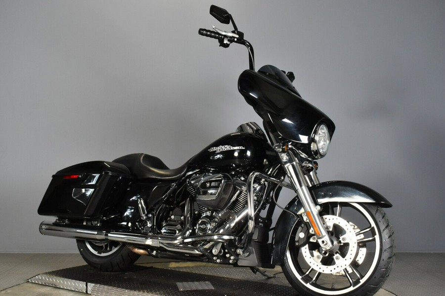 2017 Harley-Davidson Street Glide Special