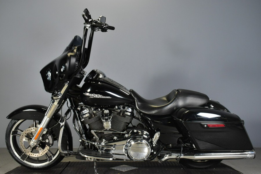 2017 Harley-Davidson Street Glide Special