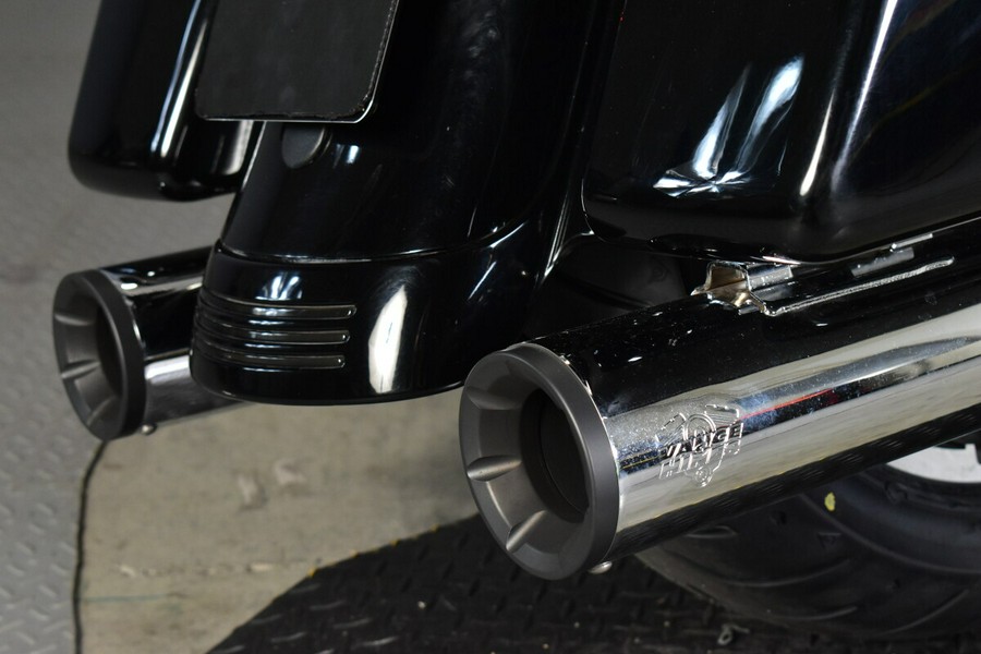 2017 Harley-Davidson Street Glide Special