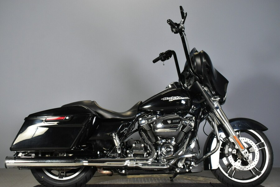 2017 Harley-Davidson Street Glide Special