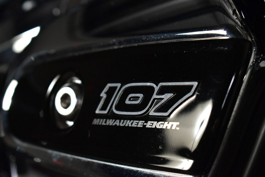 2017 Harley-Davidson Street Glide Special