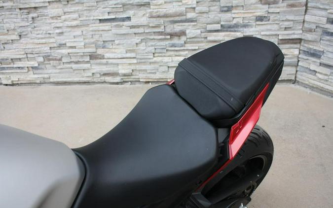 2024 Suzuki GSX-S1000