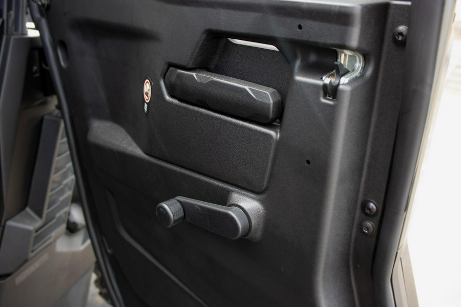 2026 CAN-AM DEFENDER MAX LONE STAR CAB HD11