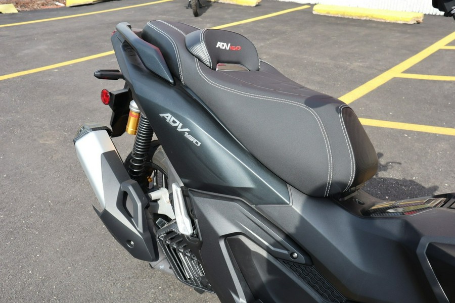 2025 ADV 160 - Honda