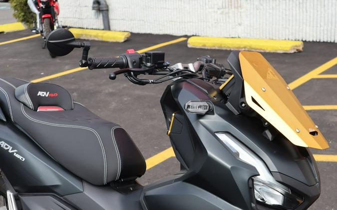 2025 ADV 160 - Honda