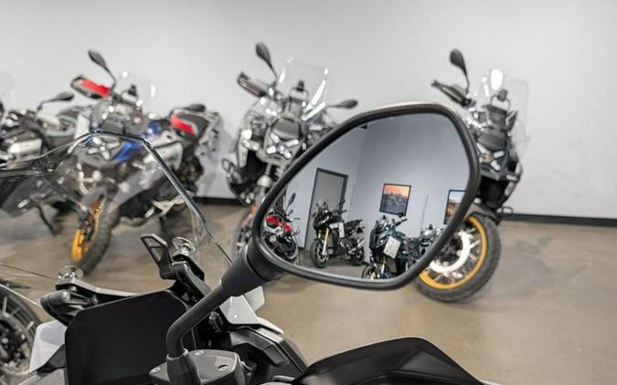 2026 BMW F 900 XR Sport