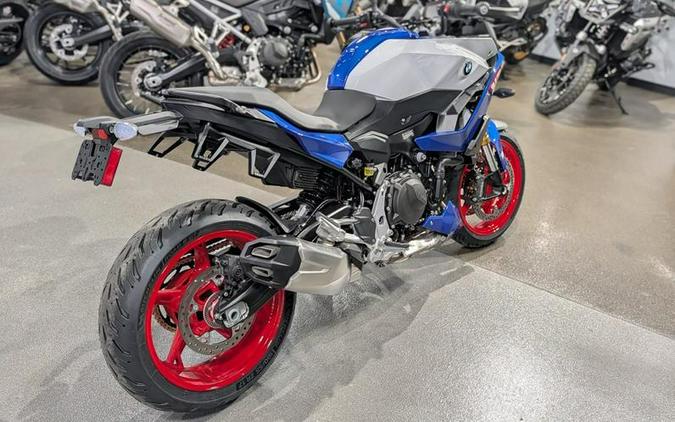 2026 BMW F 900 XR Sport