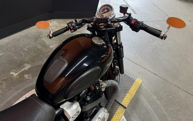 2017 Triumph Street Twin Jet Black
