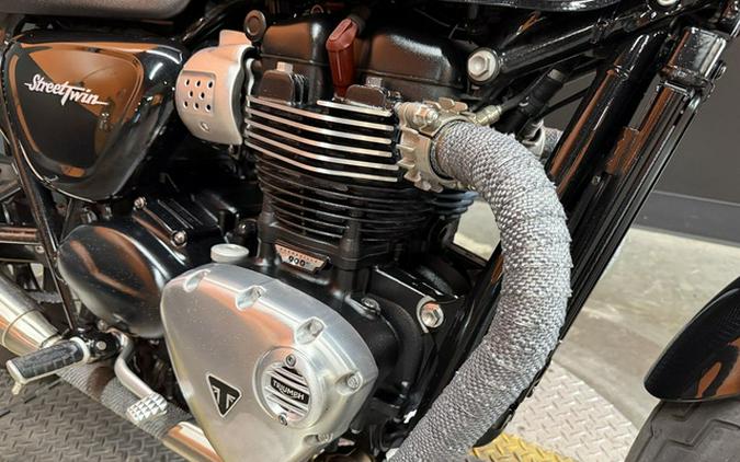 2017 Triumph Street Twin Jet Black