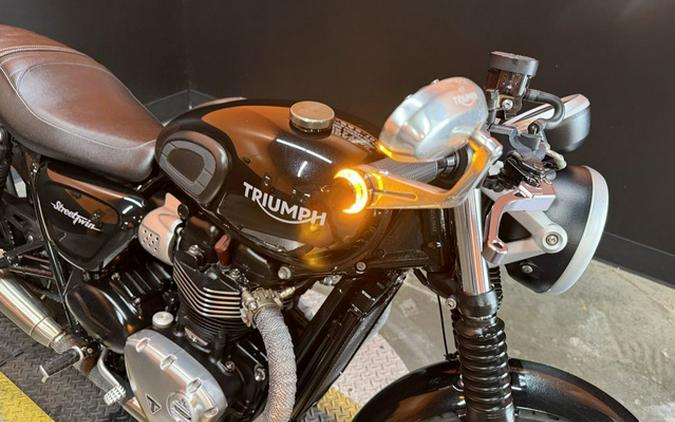 2017 Triumph Street Twin Jet Black