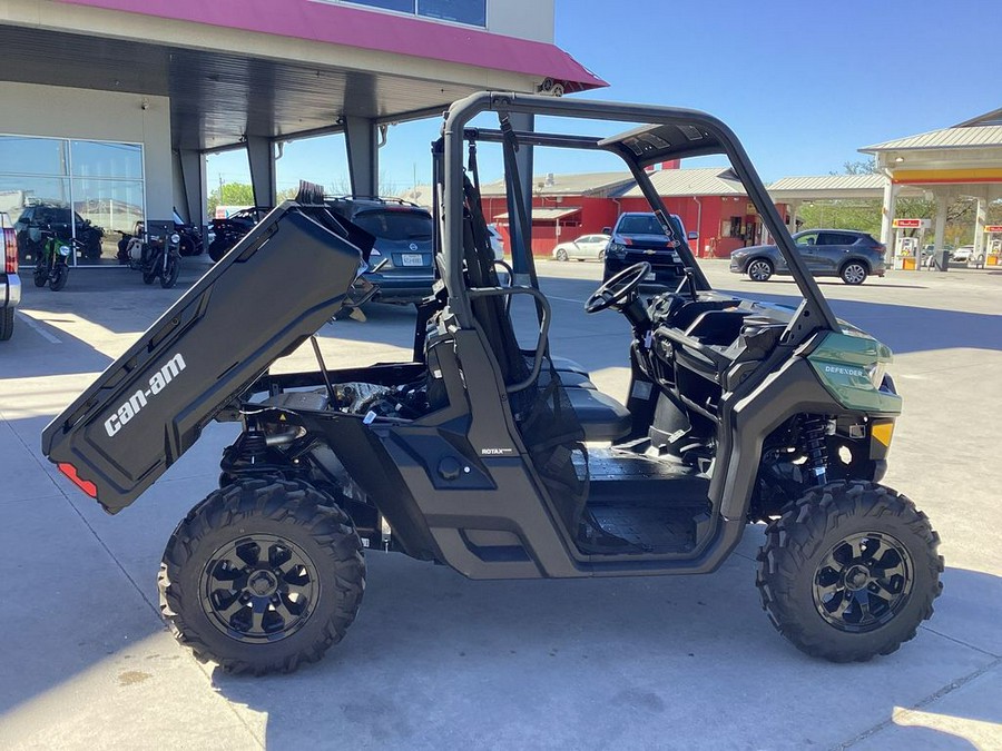 2025 Can-Am Defender DPS HD10