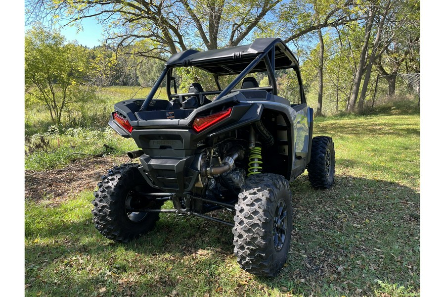2025 Polaris RZR XP 1000 ULTIMATE - STORM GRAY Ultimate
