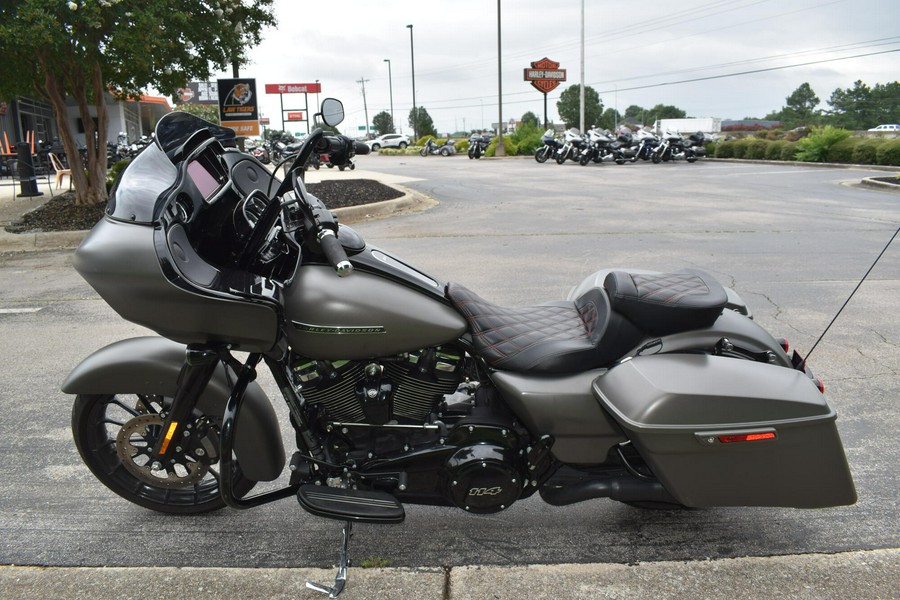 FLTRXS Road Glide Special