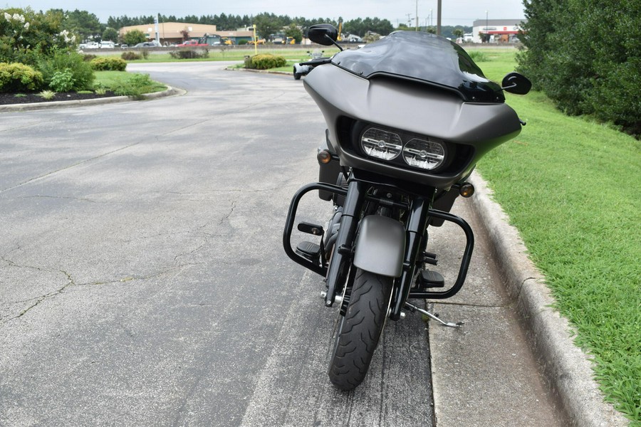FLTRXS Road Glide Special