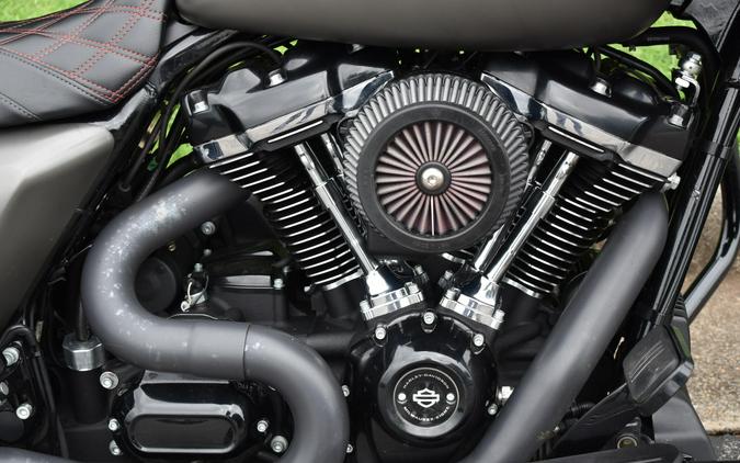 FLTRXS Road Glide Special