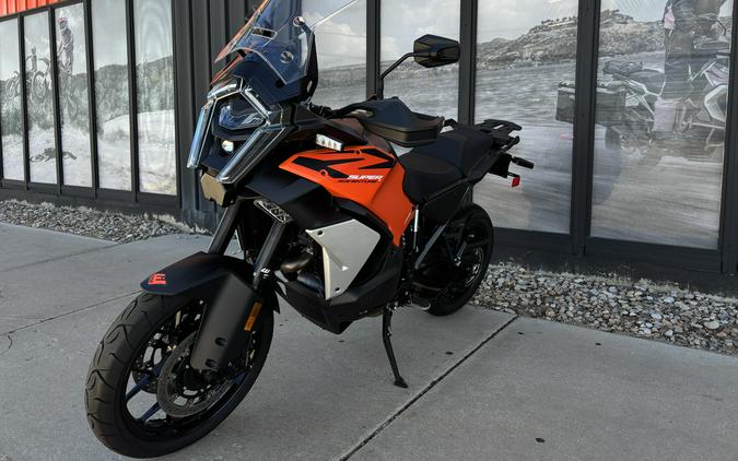 2027 KTM Super Adventure 1390 S EVO