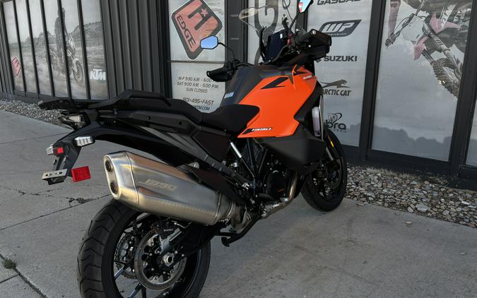 2027 KTM Super Adventure 1390 S EVO