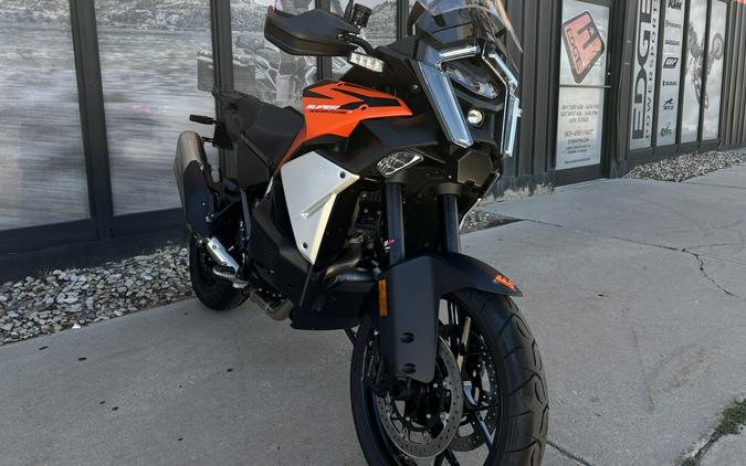 2027 KTM Super Adventure 1390 S EVO