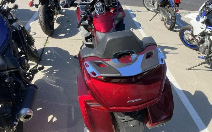 2018 Honda® Gold Wing Tour Automatic DCT Candy Ardent Red