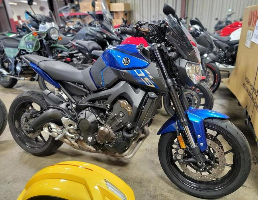 2016 Yamaha FZ-09