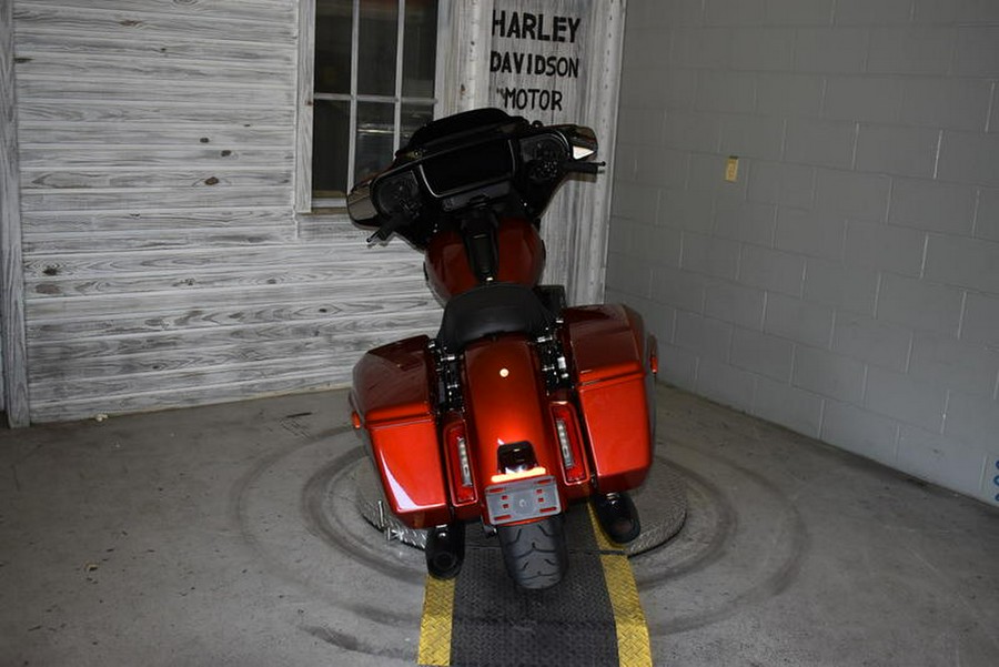 2025 Harley-Davidson® FLHX - Street Glide®