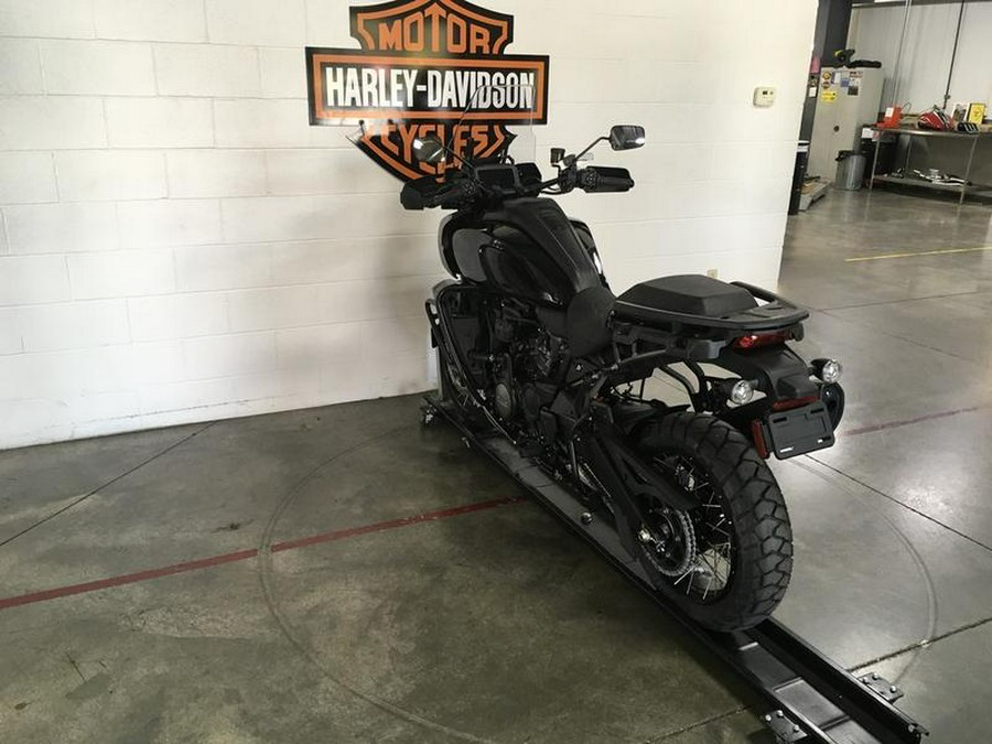 2023 Harley-Davidson® RA1250S - Pan America™ 1250 Special