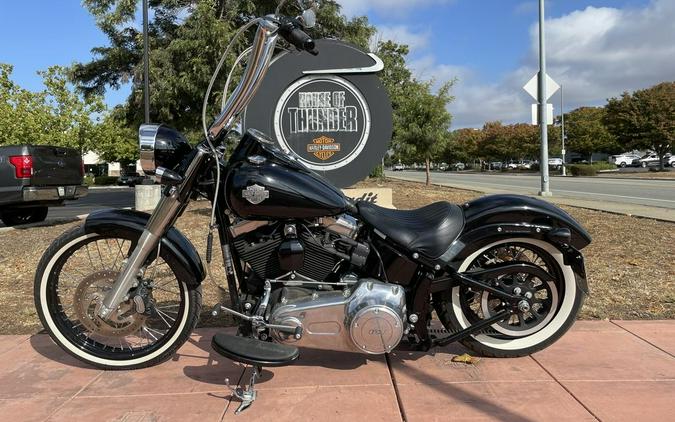 2015 Harley-Davidson® FLS - Softail Slim®