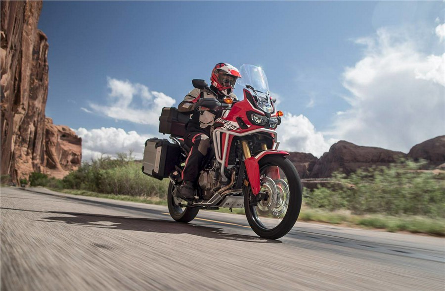 2017 Honda Africa Twin - DCT ABS