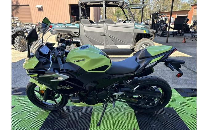 2026 Kawasaki Ninja® 500 SE ABS