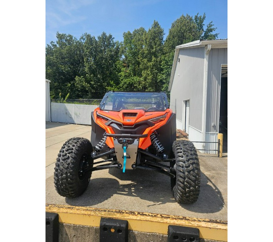 2026 CFMOTO ZFORCE Z10-4