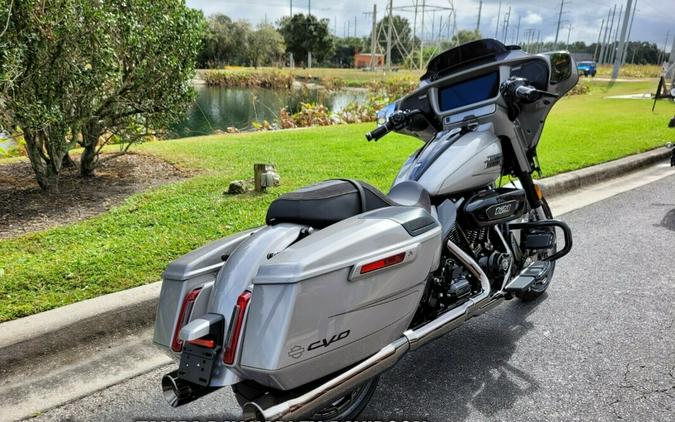 Harley-Davidson 2023 CVO™ Street Glide