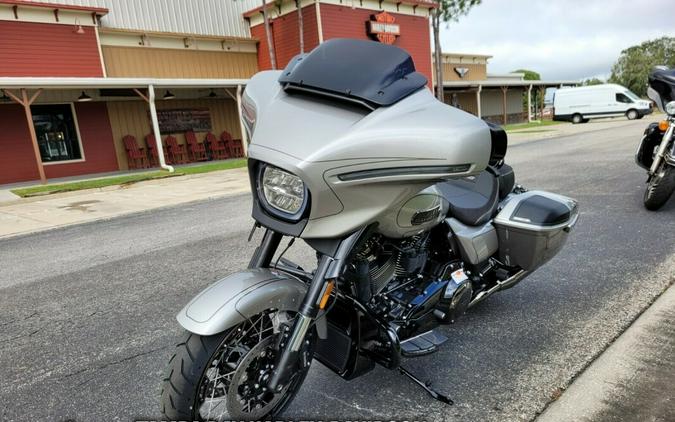 Harley-Davidson 2023 CVO™ Street Glide