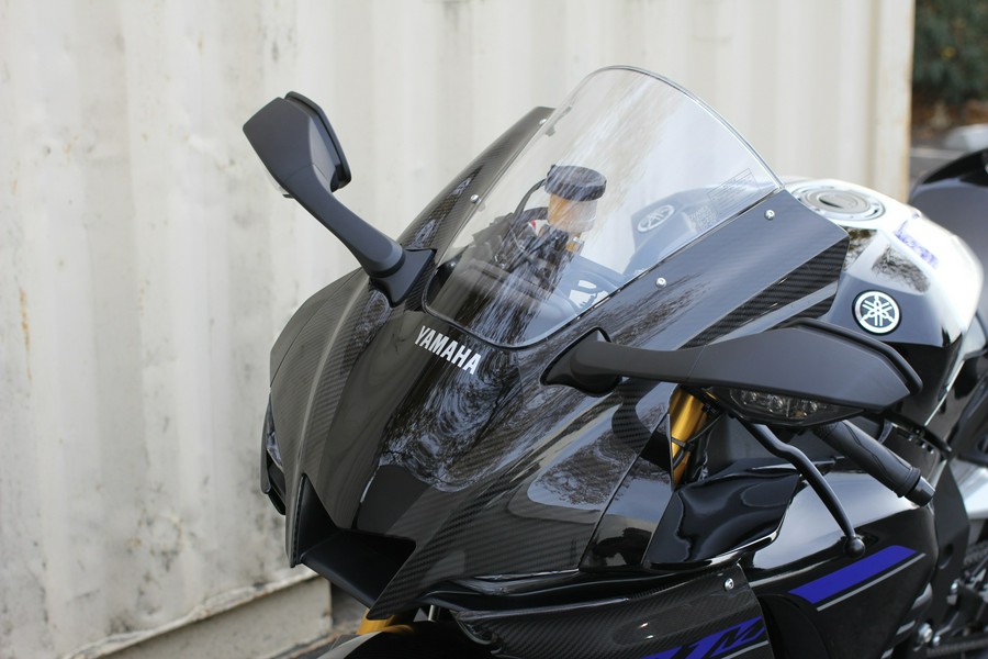 2024 Yamaha YZF R1 M