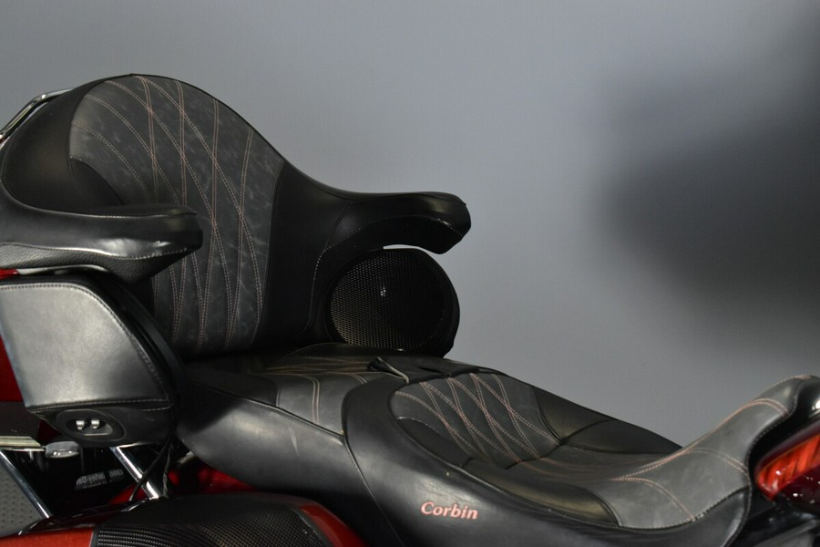 2014 Harley-Davidson CVO Electra Glide Ultra Limited