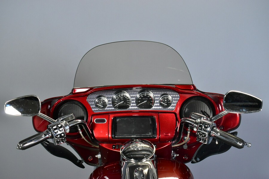 2014 Harley-Davidson CVO Electra Glide Ultra Limited