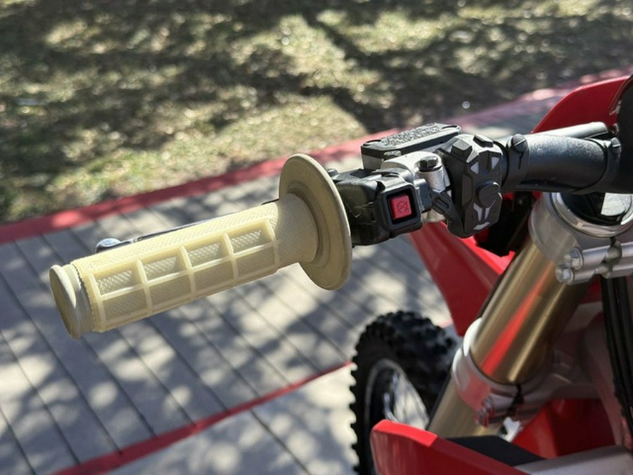 2026 Ducati Desmo 450 MX