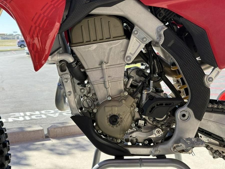 2026 Ducati Desmo 450 MX