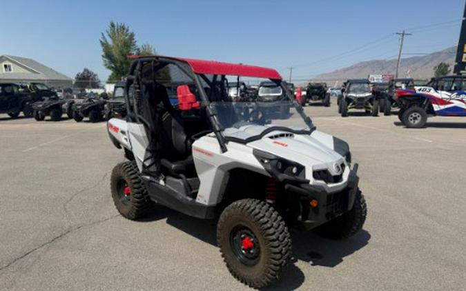 2016 Can-Am Commander 800R
