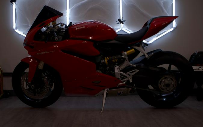 2015 DUCATI 1299