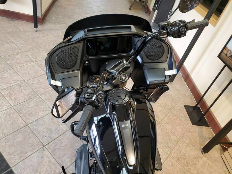 2024 Harley-Davidson Road Glide® Vivid Black - Black Finish